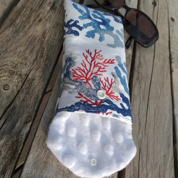 Étui à lunettes corail bleu rouge