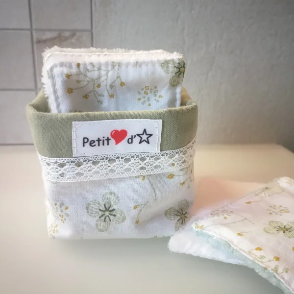 Lingettes fleurs verts