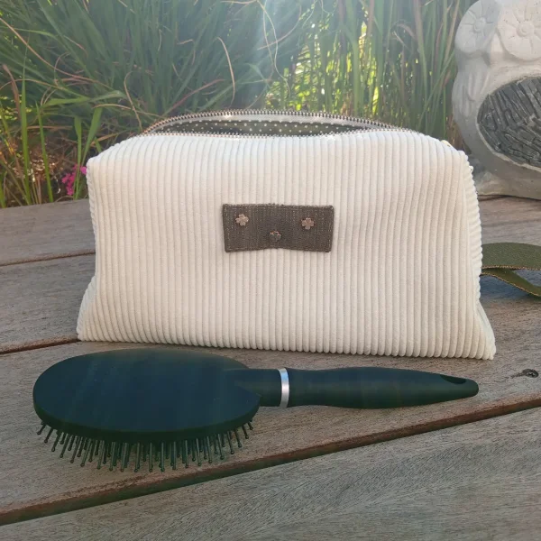 Trousse velour sable