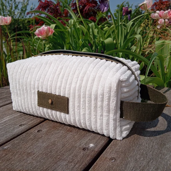 Trousse de toilette velour beige