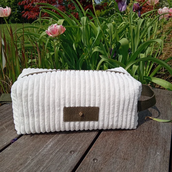 Trousse de toilette velour beige