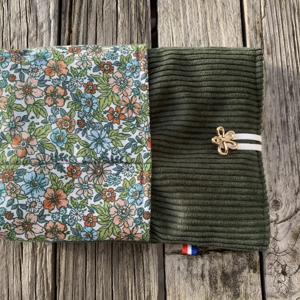 Protège livre en velours vert