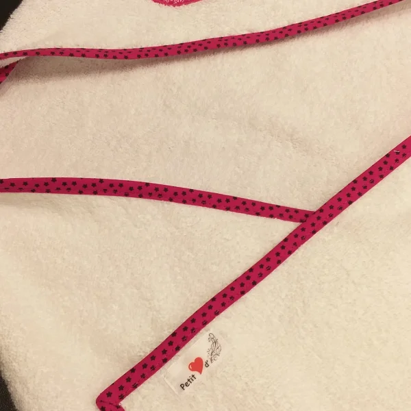 Cape de bain baleine rose