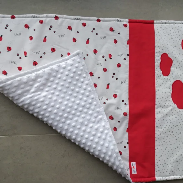 Couverture coccinelles