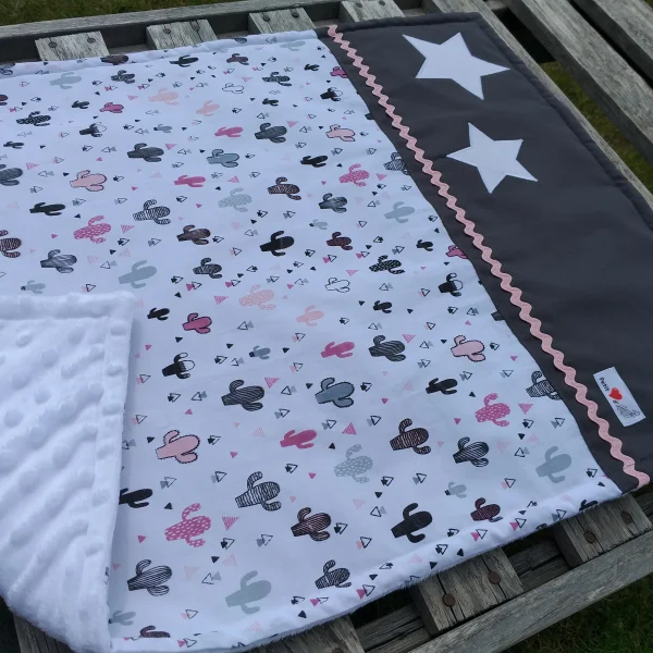 Couverture cactus roses